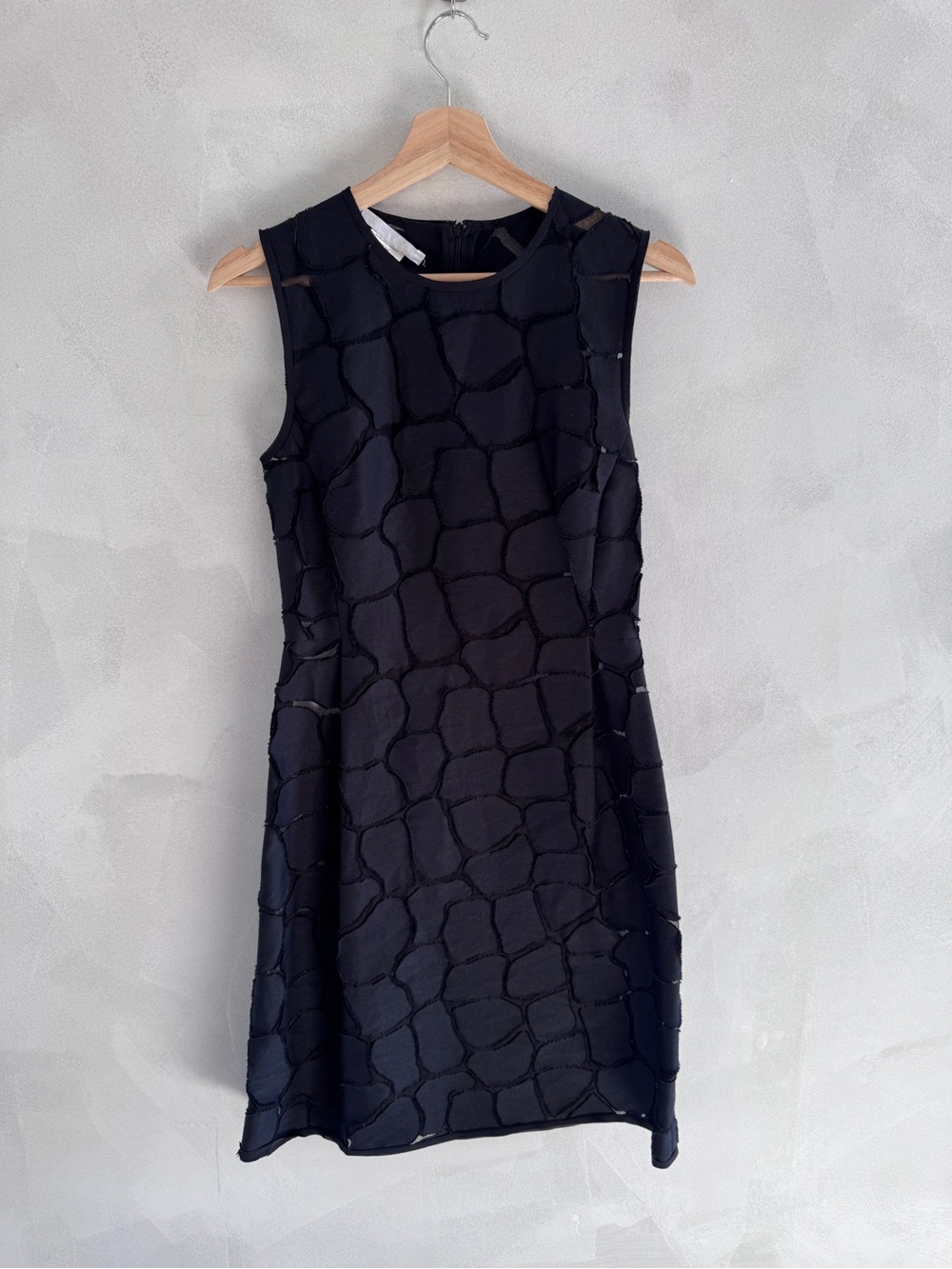 Les Copaines - Sleeveless Black Textured Pattern Dress - Size 4